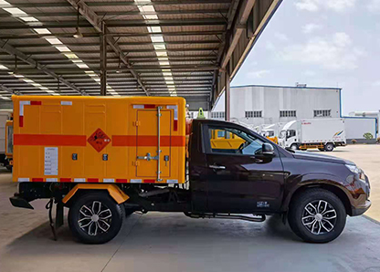 石棉民用爆破器材运输车如何防静电？