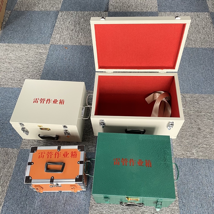 石棉爆破工程作业箱如何选择？玻璃钢与传统材质的全面对比